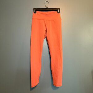 The Fabletics Pink Powerhold Leggings in Size Small